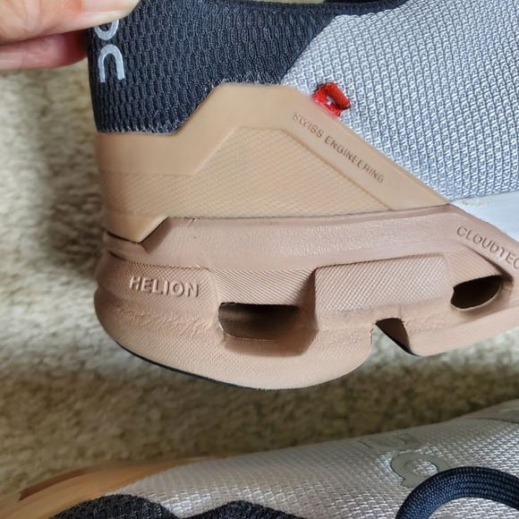 On Running Gray and Black Athletic Shoes with Mesh Upper. Size 10.5 - Picture 15 of 15